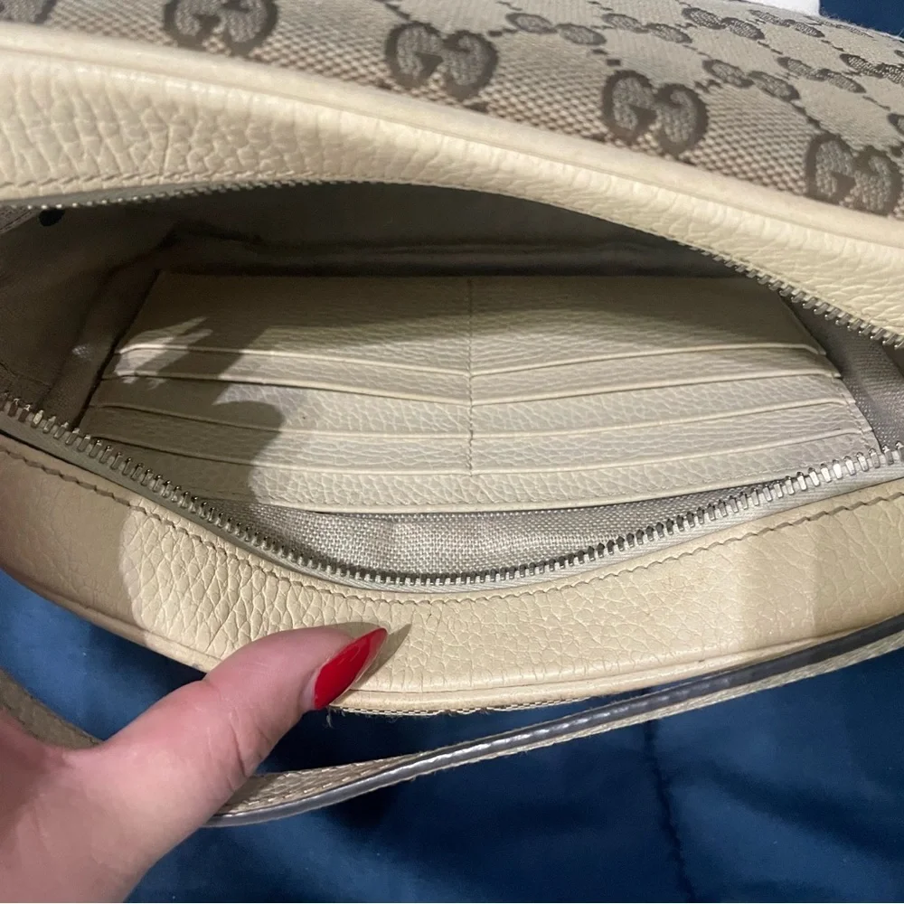 Gucci Authentic Bree disco Cross body bag - Picture 6 of 11